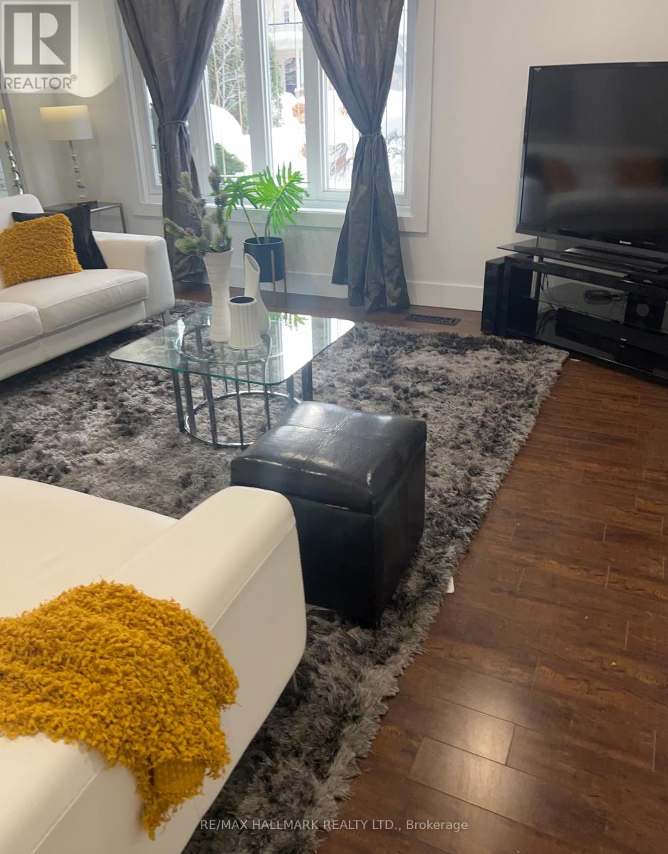 59 Johnson Street, Markham, Ontario  L3T 2N9 - Photo 2 - N12829502