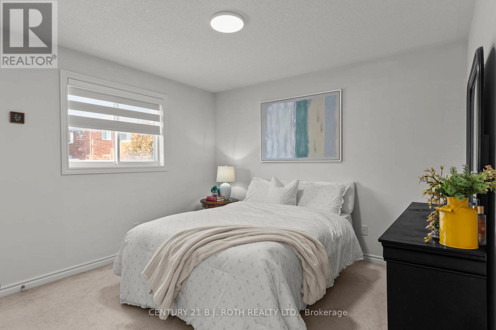 148 Marsellus Drive, Barrie, Ontario  L4N 0E1 - Photo 14 - S12833930