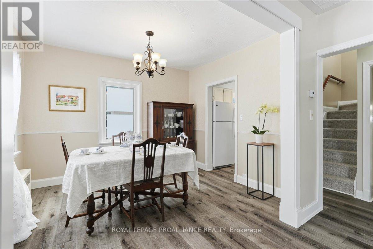 322 Dufferin Avenue, Belleville, Ontario  K8N 3X7 - Photo 14 - X12776794