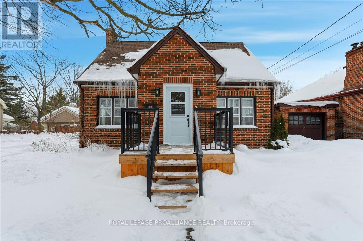322 Dufferin Avenue, Belleville, Ontario  K8N 3X7 - Photo 4 - X12776794
