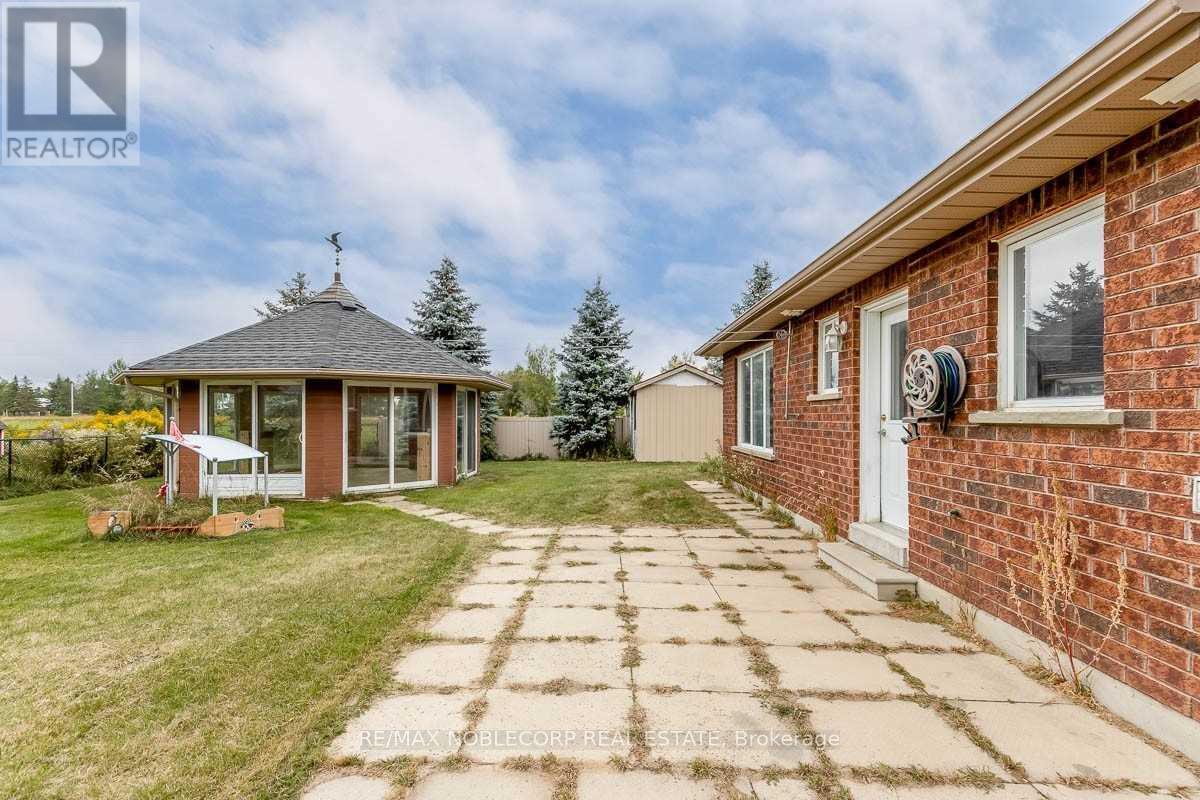 4641 10th Side Road, New Tecumseth, Ontario  L9R 1V4 - Photo 20 - N12834476