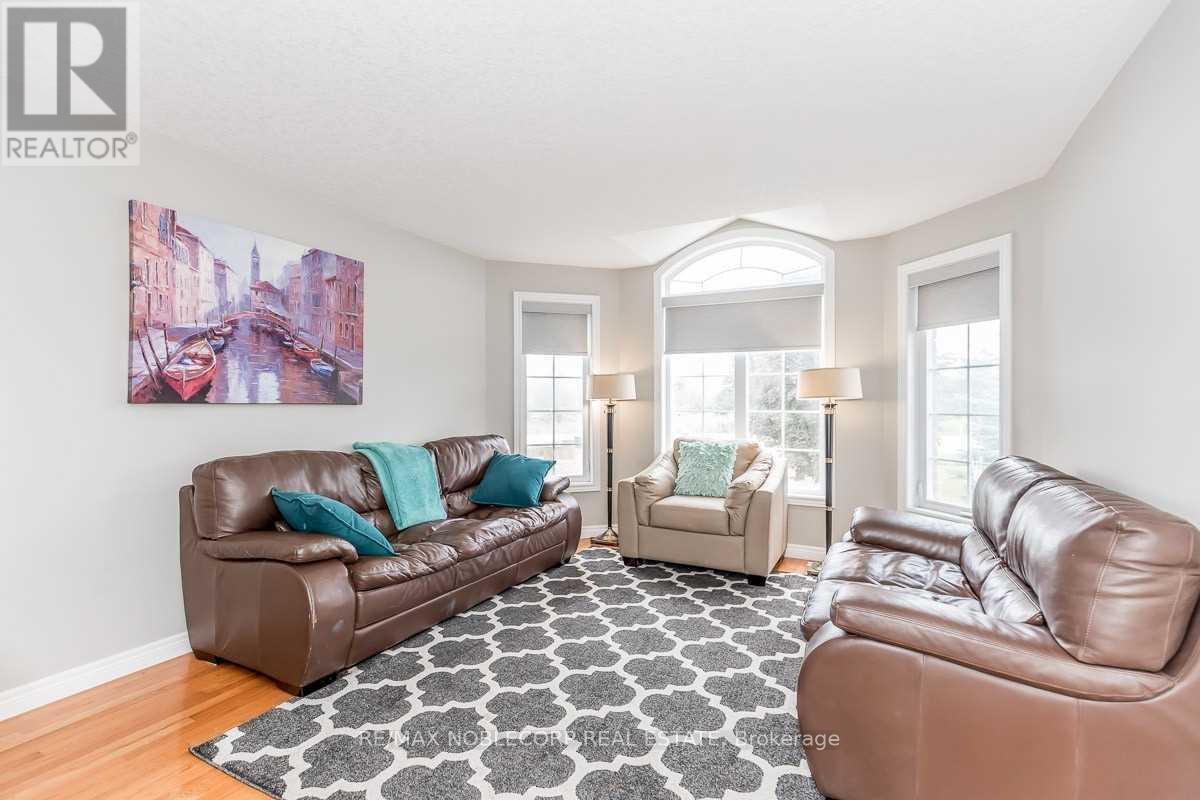 4641 10th Side Road, New Tecumseth, Ontario  L9R 1V4 - Photo 3 - N12834476