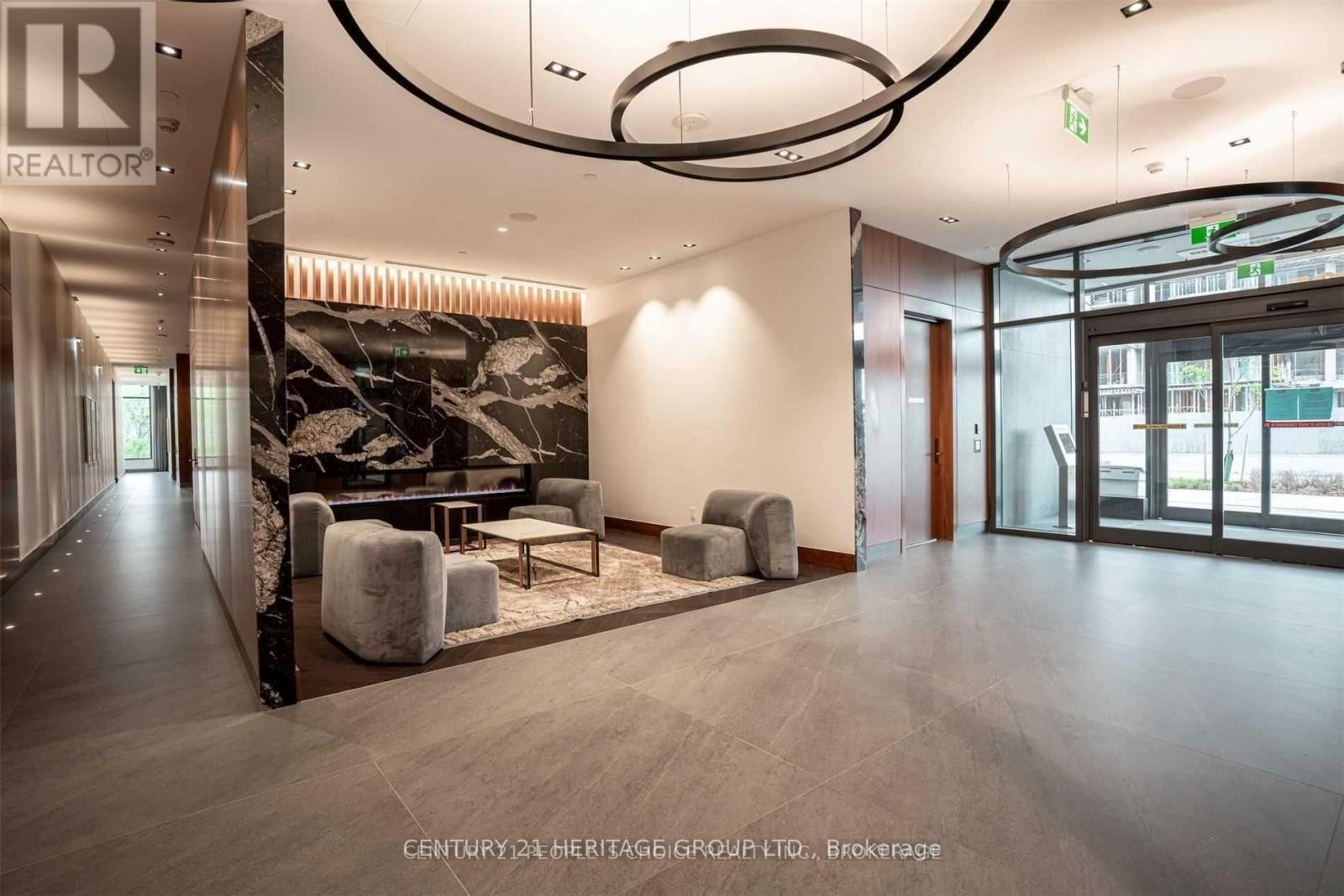 2017 - 7895 Jane Street, Vaughan, Ontario  L4K 2M7 - Photo 5 - N12834534