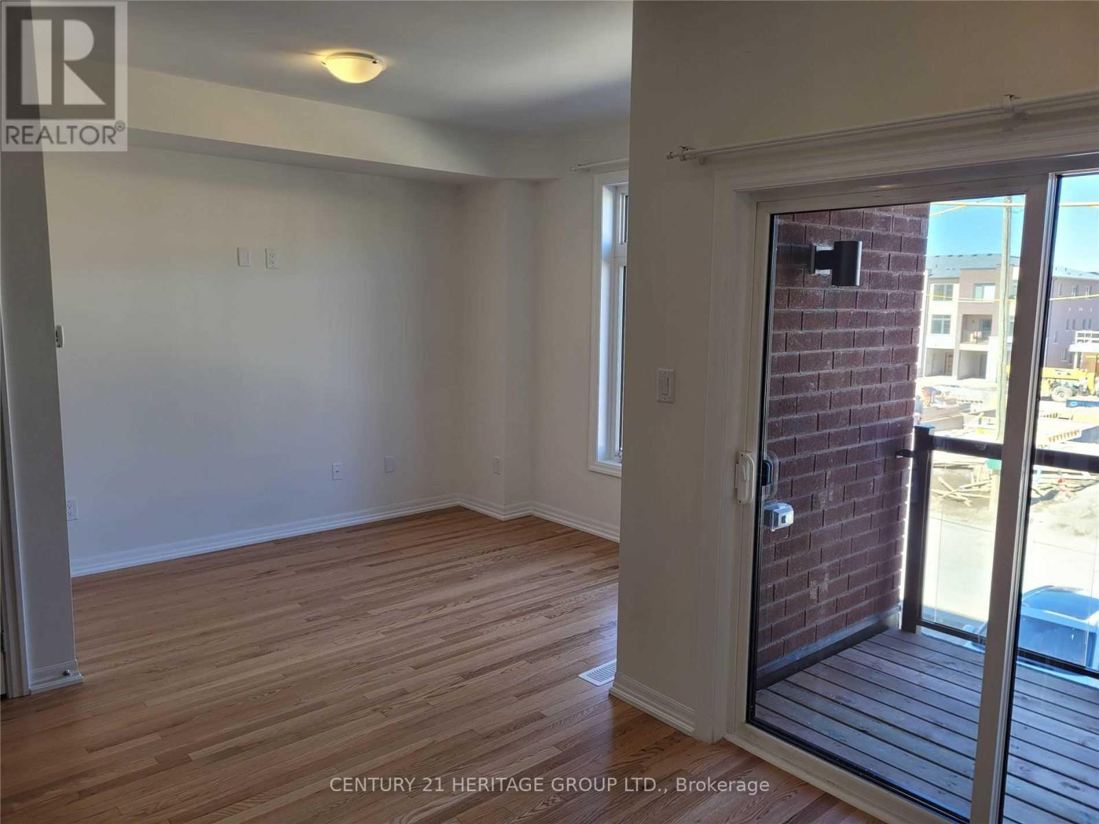 117 Bravo Lane, Newmarket, Ontario  L3X 0L2 - Photo 6 - N12834616