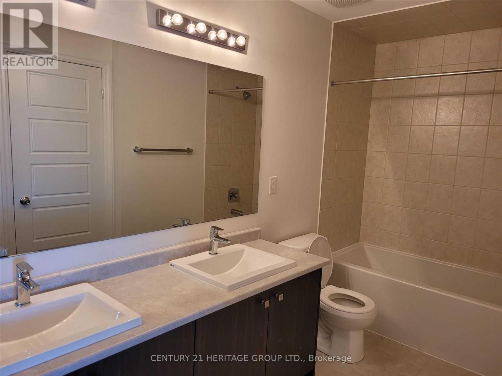 117 Bravo Lane, Newmarket, Ontario  L3X 0L2 - Photo 9 - N12834616