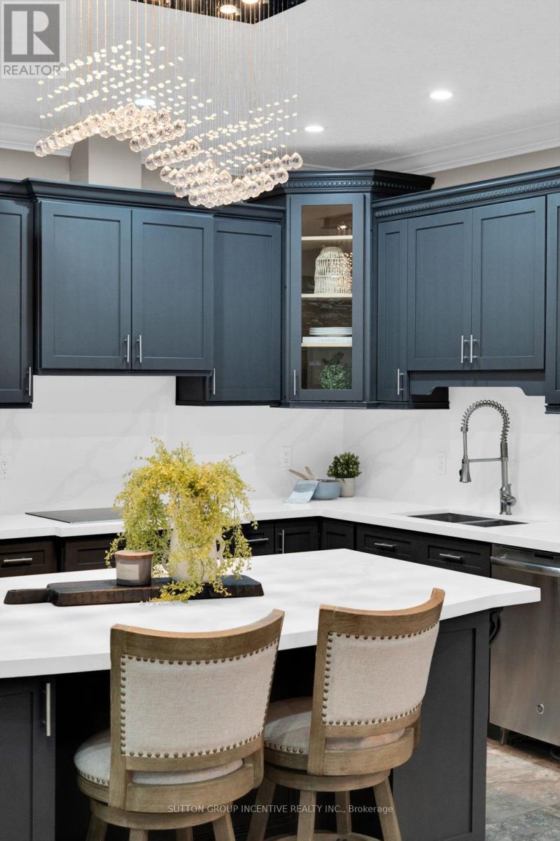 4 Snowshoe Trail, Barrie (Ardagh), Ontario  L4N 7Z1 - Photo 11 - S12834610