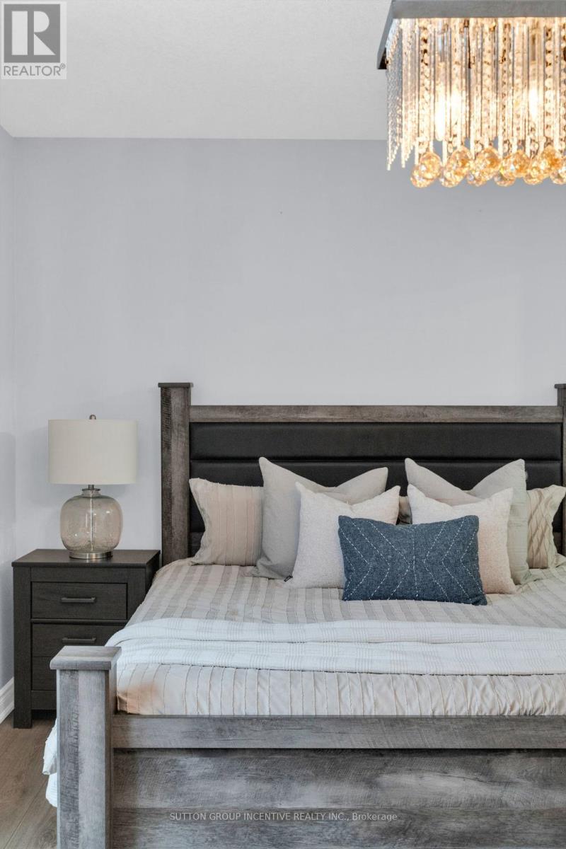 4 Snowshoe Trail, Barrie (Ardagh), Ontario  L4N 7Z1 - Photo 27 - S12834610