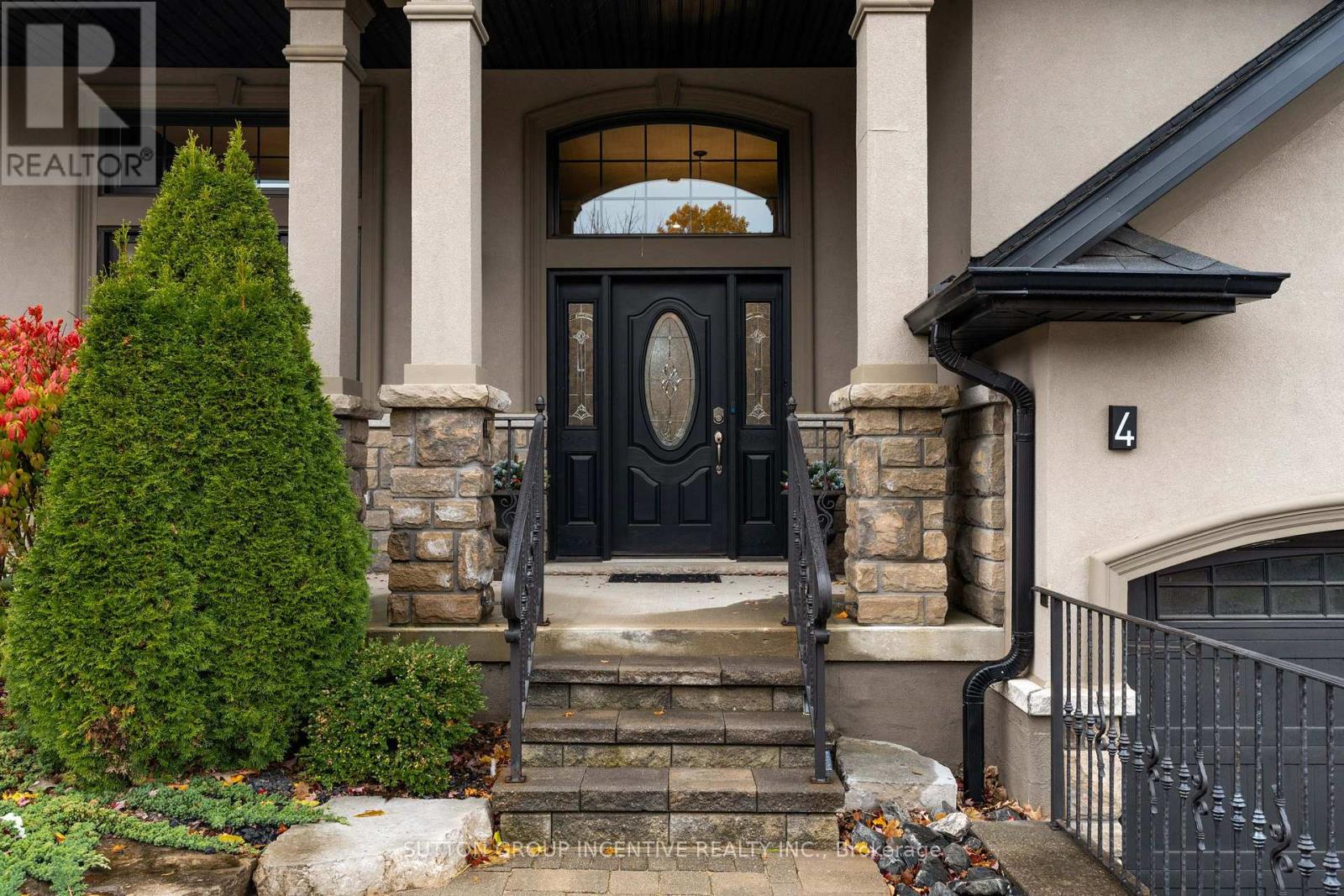 4 Snowshoe Trail, Barrie (Ardagh), Ontario  L4N 7Z1 - Photo 3 - S12834610