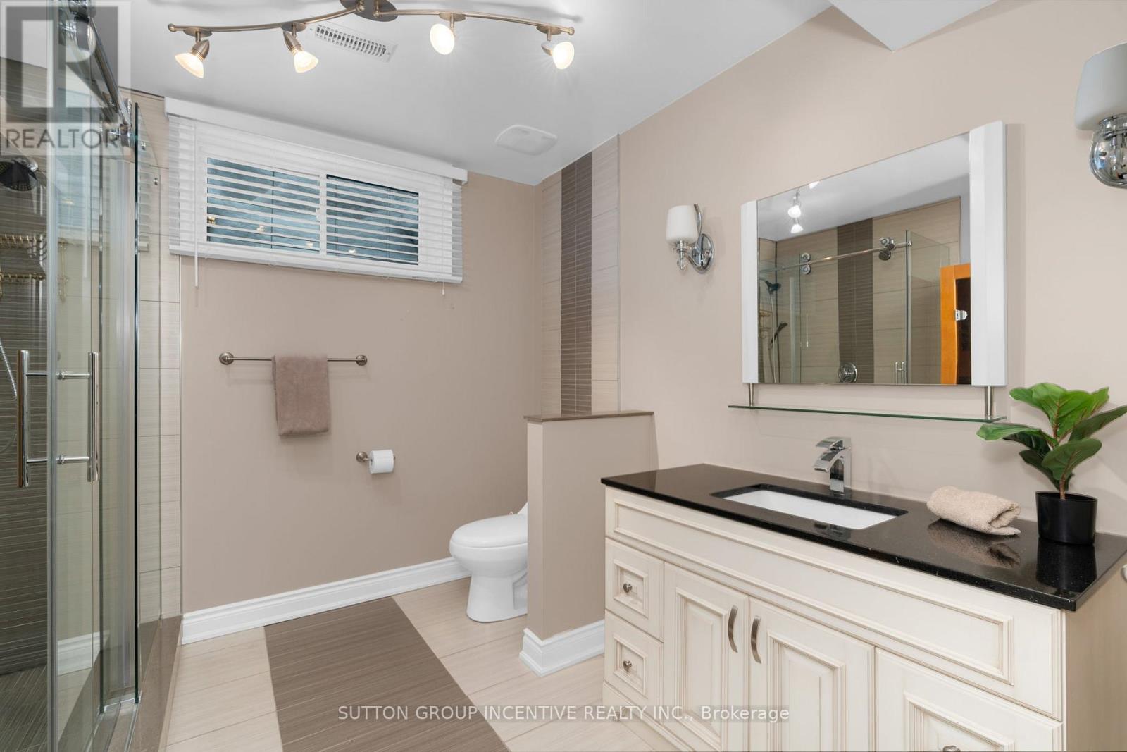 4 Snowshoe Trail, Barrie (Ardagh), Ontario  L4N 7Z1 - Photo 40 - S12834610