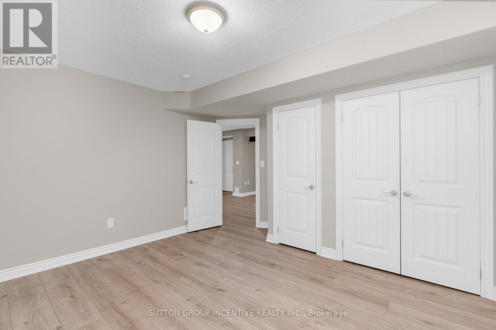 4 Snowshoe Trail, Barrie (Ardagh), Ontario  L4N 7Z1 - Photo 42 - S12834610