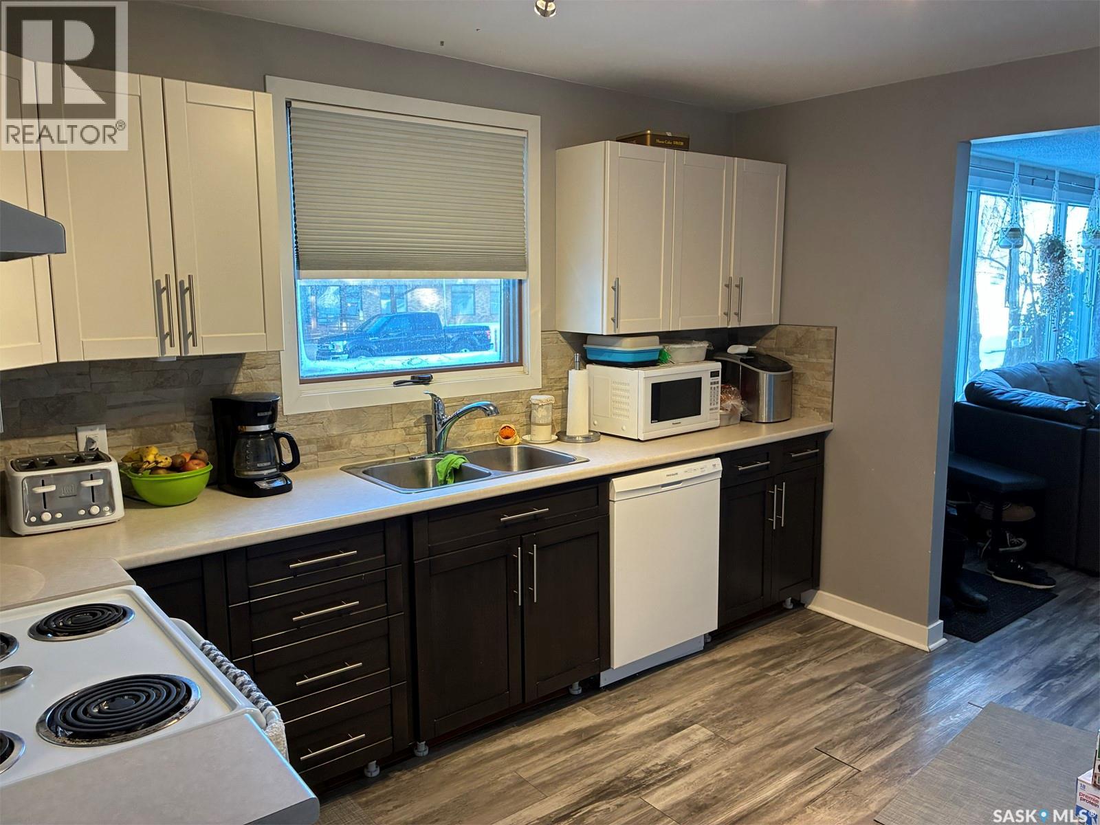 516 3rd Street W, Meadow Lake, Saskatchewan  S9X 1H1 - Photo 4 - SK029461