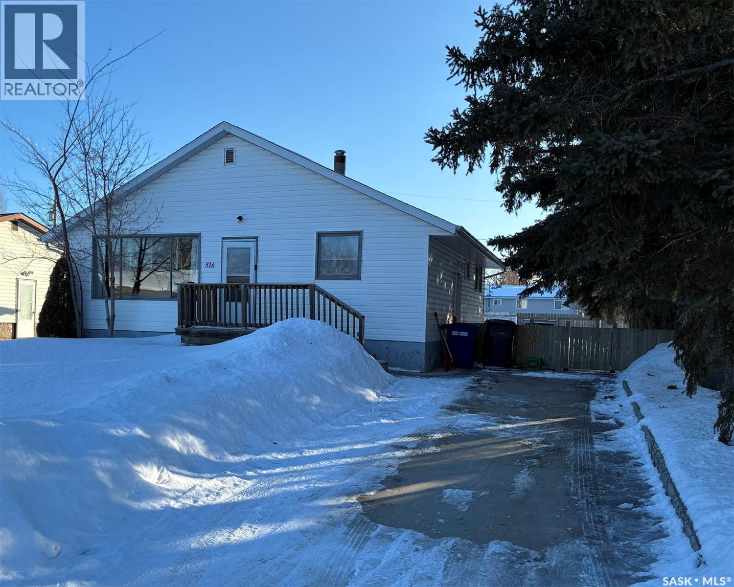 516 3rd Street W, Meadow Lake, Saskatchewan  S9X 1H1 - Photo 16 - SK029461