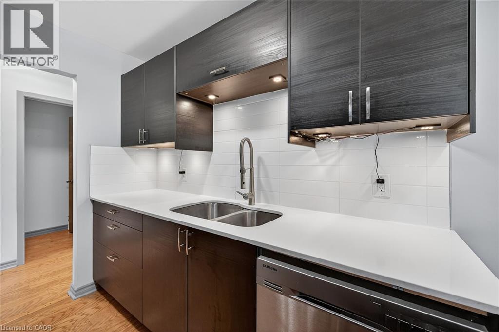 211 Birchcliffe Crescent, Hamilton, Ontario  L8T 4L1 - Photo 10 - 40781836