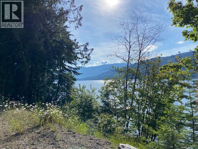 8734 Squilax Anglemont Road, St. Ives, British Columbia  V0E 1M9 - Photo 28 - 10326988