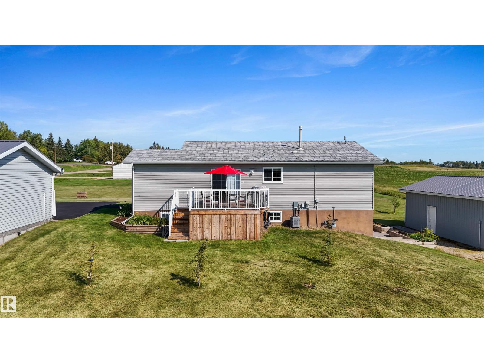 5049 50a Av, Rural Brazeau County, Alberta  T0C 1W0 - Photo 8 - E4475452