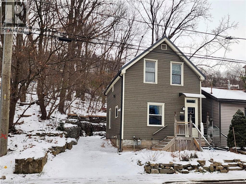 210 CHARLTON Avenue E, hamilton, Ontario