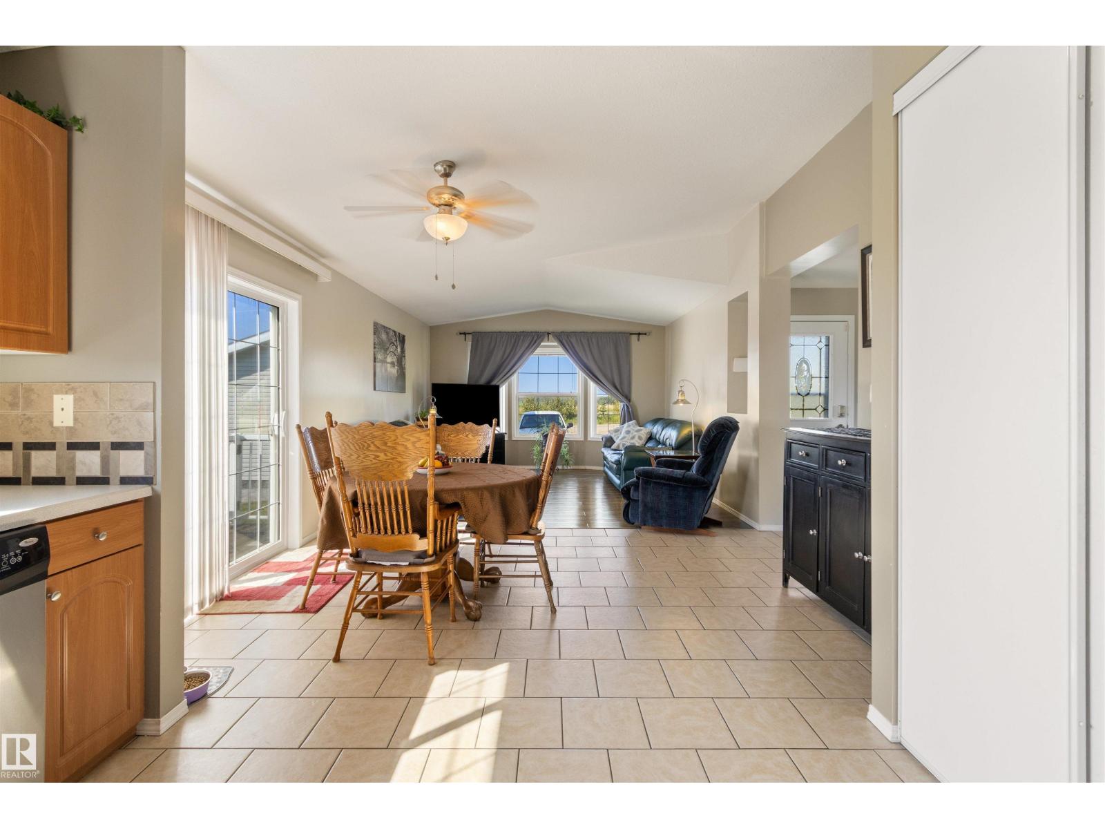 5049 50a Av, Rural Brazeau County, Alberta  T0C 1W0 - Photo 30 - E4475452