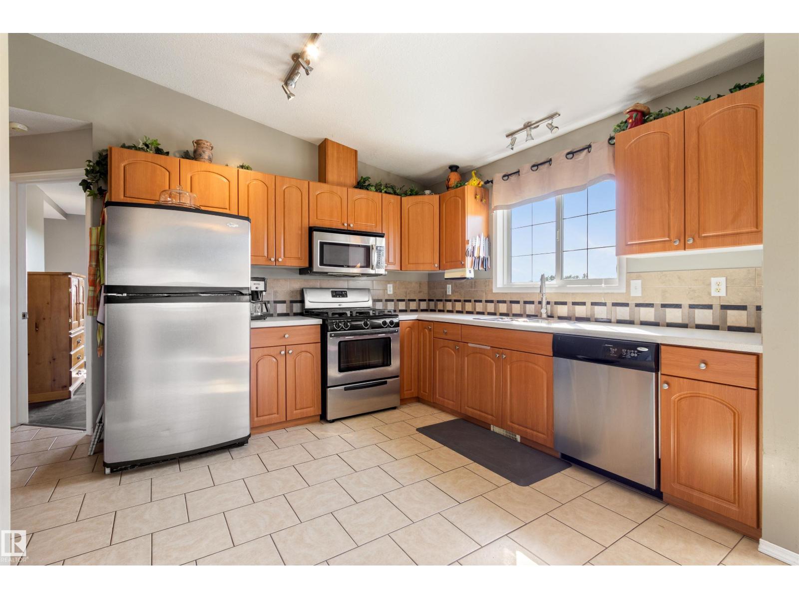 5049 50a Av, Rural Brazeau County, Alberta  T0C 1W0 - Photo 29 - E4475452