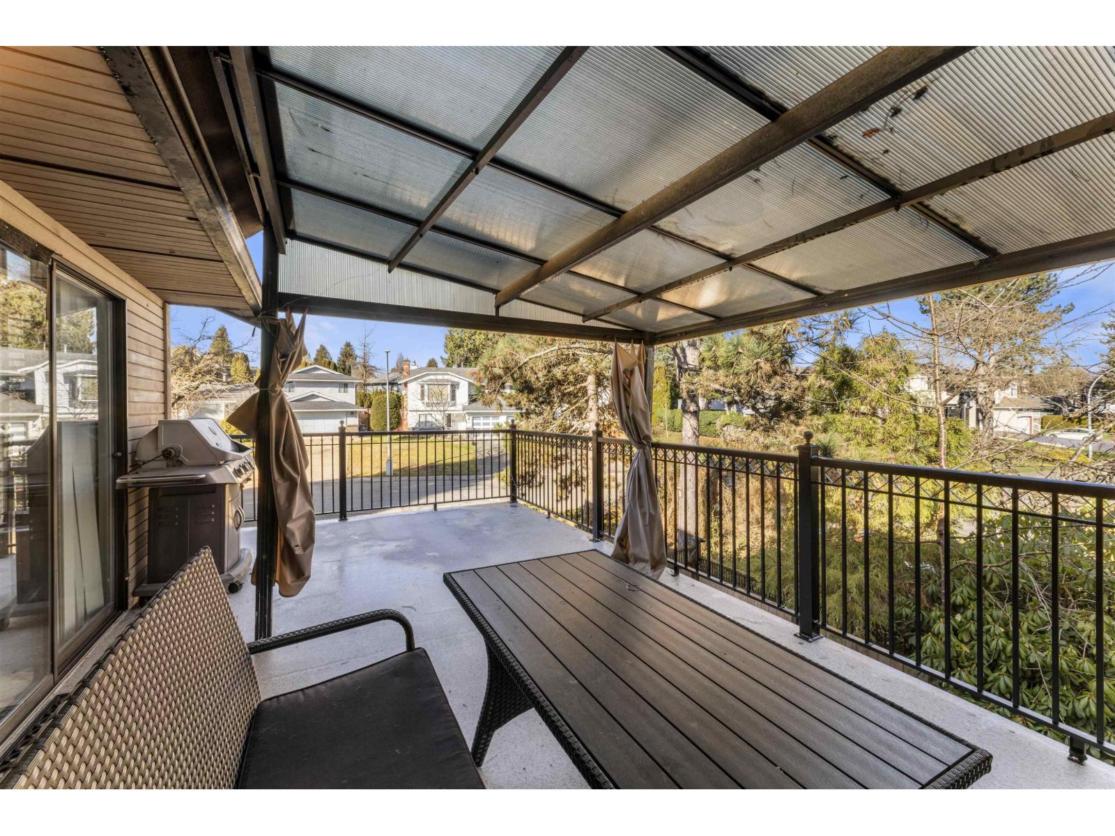 9840 158a Street, Surrey, British Columbia  V4N 2A3 - Photo 8 - R3094479