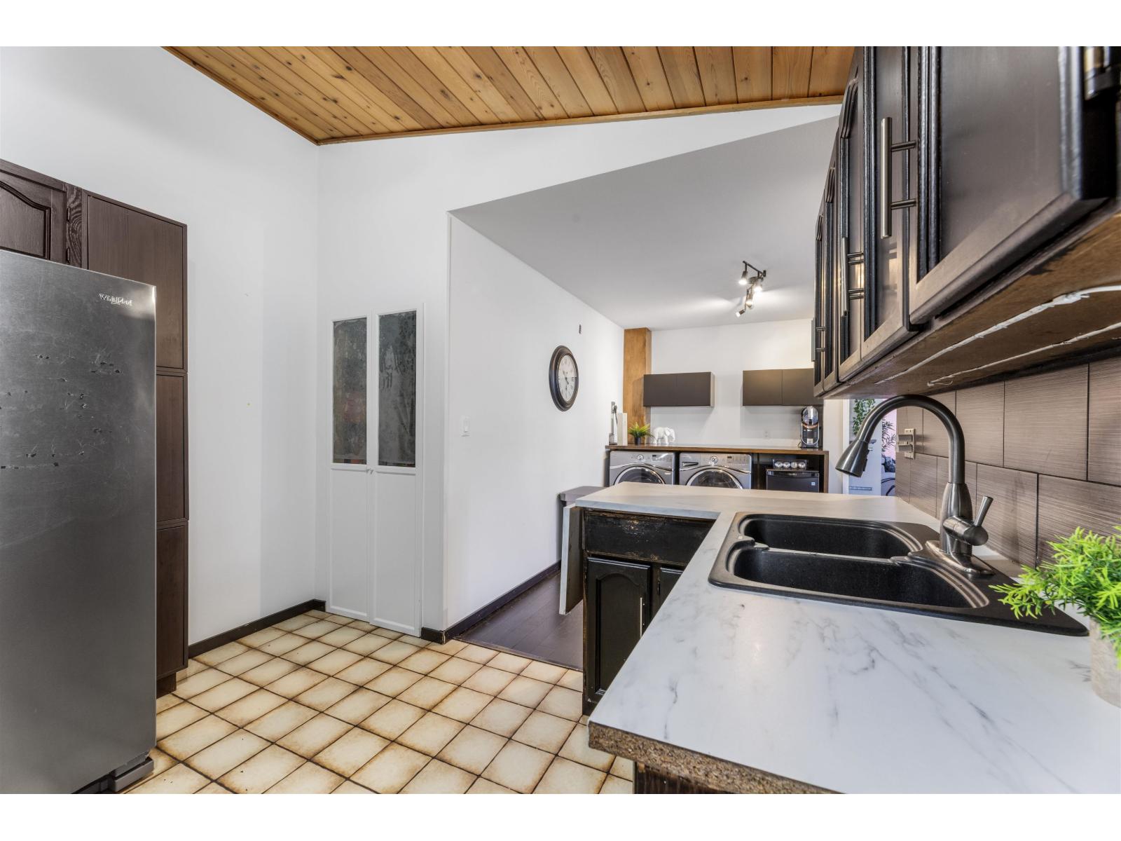 9840 158a Street, Surrey, British Columbia  V4N 2A3 - Photo 12 - R3094479