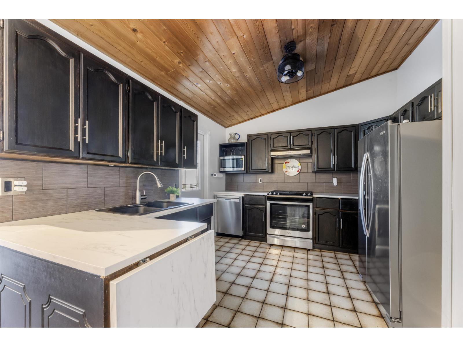 9840 158a Street, Surrey, British Columbia  V4N 2A3 - Photo 11 - R3094479