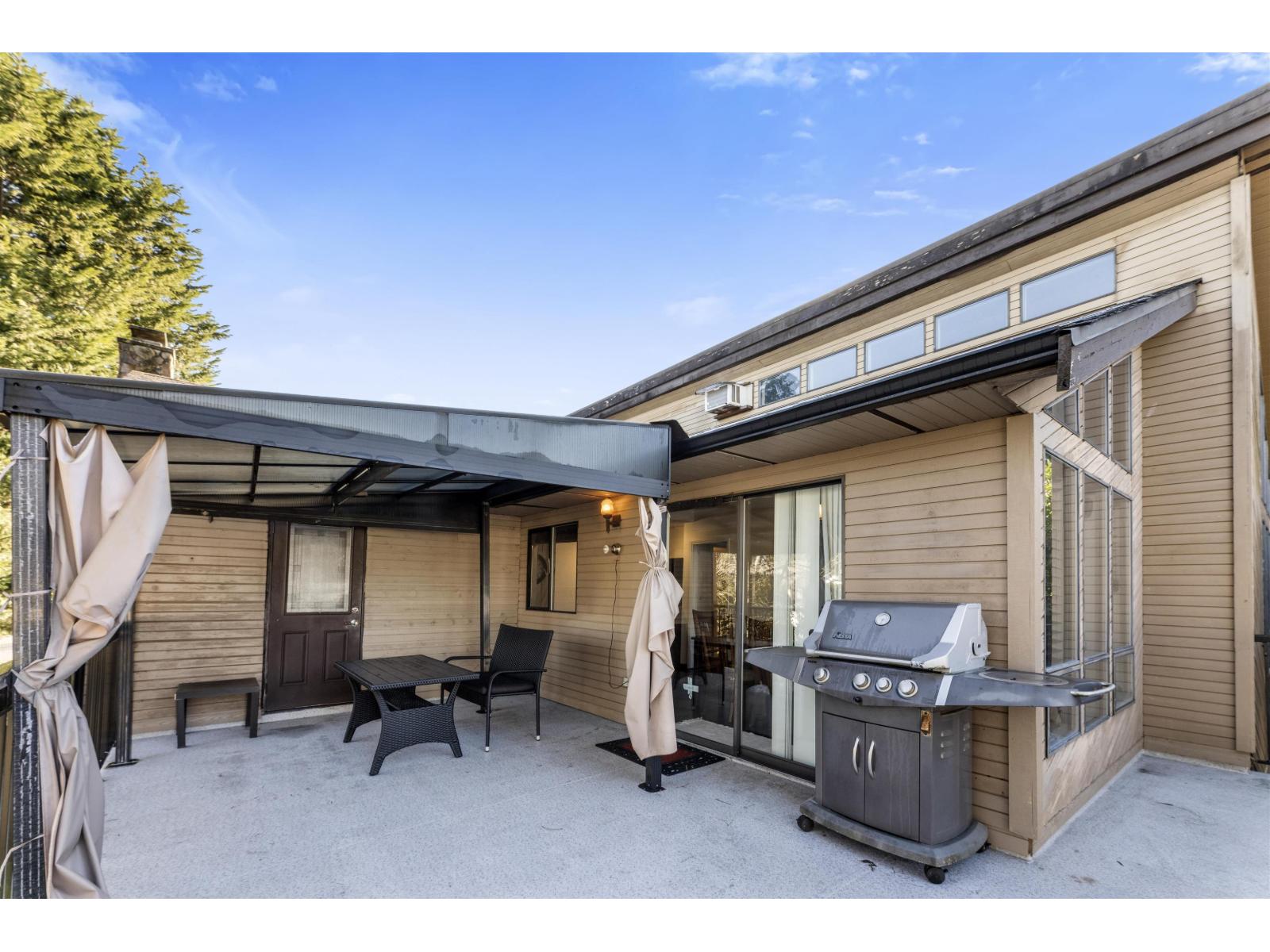 9840 158a Street, Surrey, British Columbia  V4N 2A3 - Photo 9 - R3094479