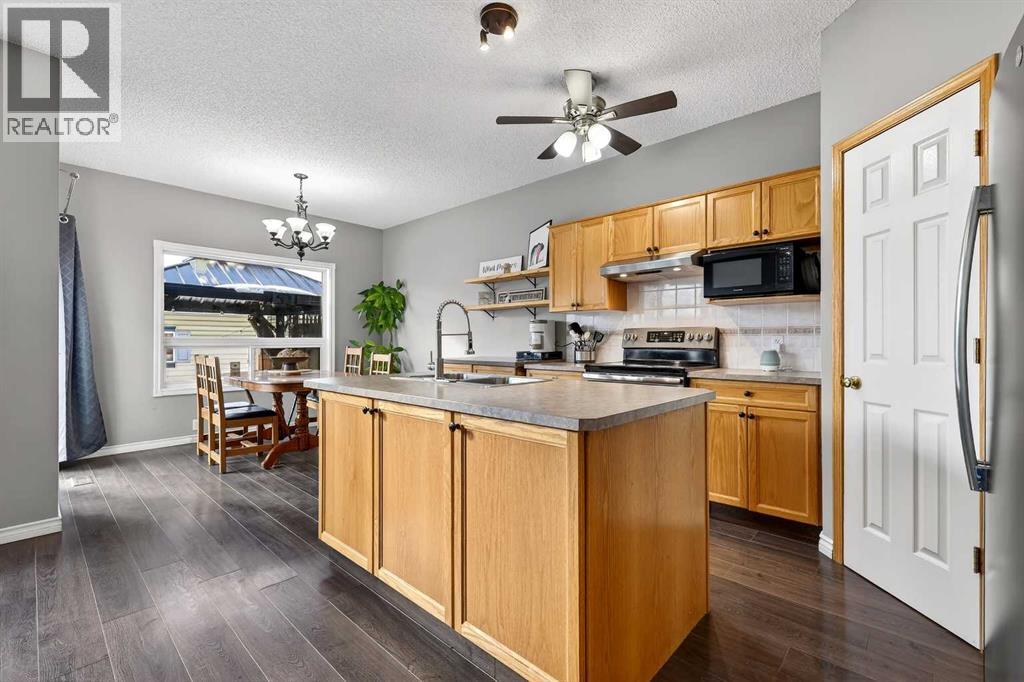 1153 Prestwick Circle Se, Calgary, Alberta  T2Z 3L3 - Photo 12 - A2287998