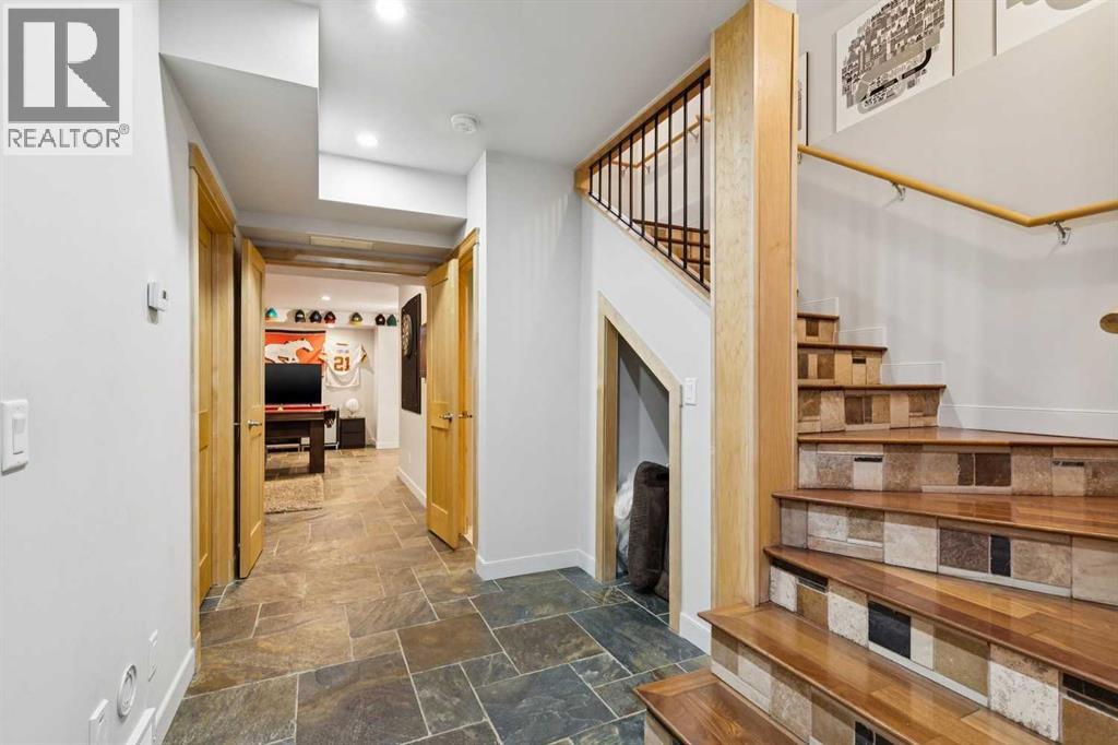 2407 Westmount Road Nw, Calgary, Alberta  T2N 3N9 - Photo 40 - A2288285