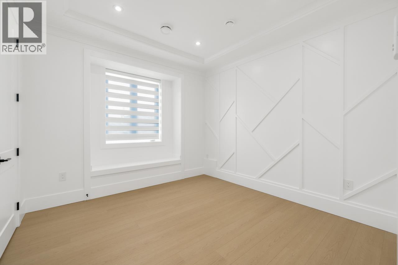 Listing Picture 25 of 35 : 4991 CABOT DRIVE, Richmond / 烈治文 - 魯藝地產 Yvonne Lu Group - MLS Medallion Club Member