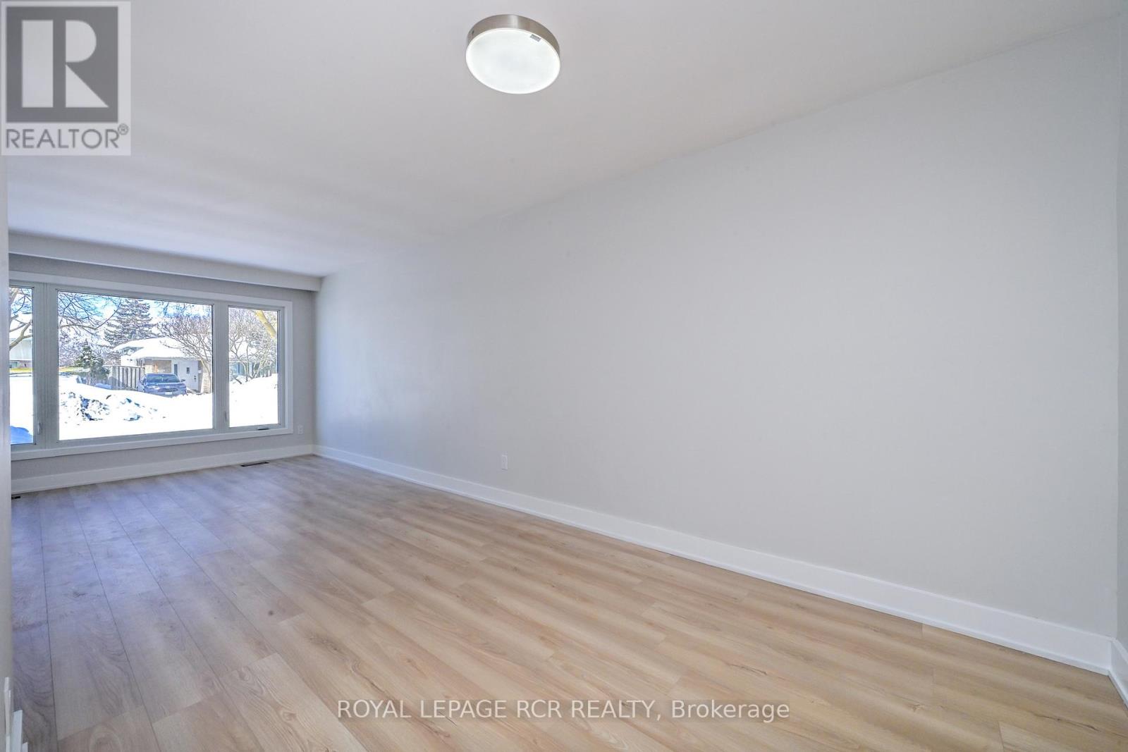 106 Burbank Crescent, Orangeville, Ontario  L9W 3E7 - Photo 10 - W12834468