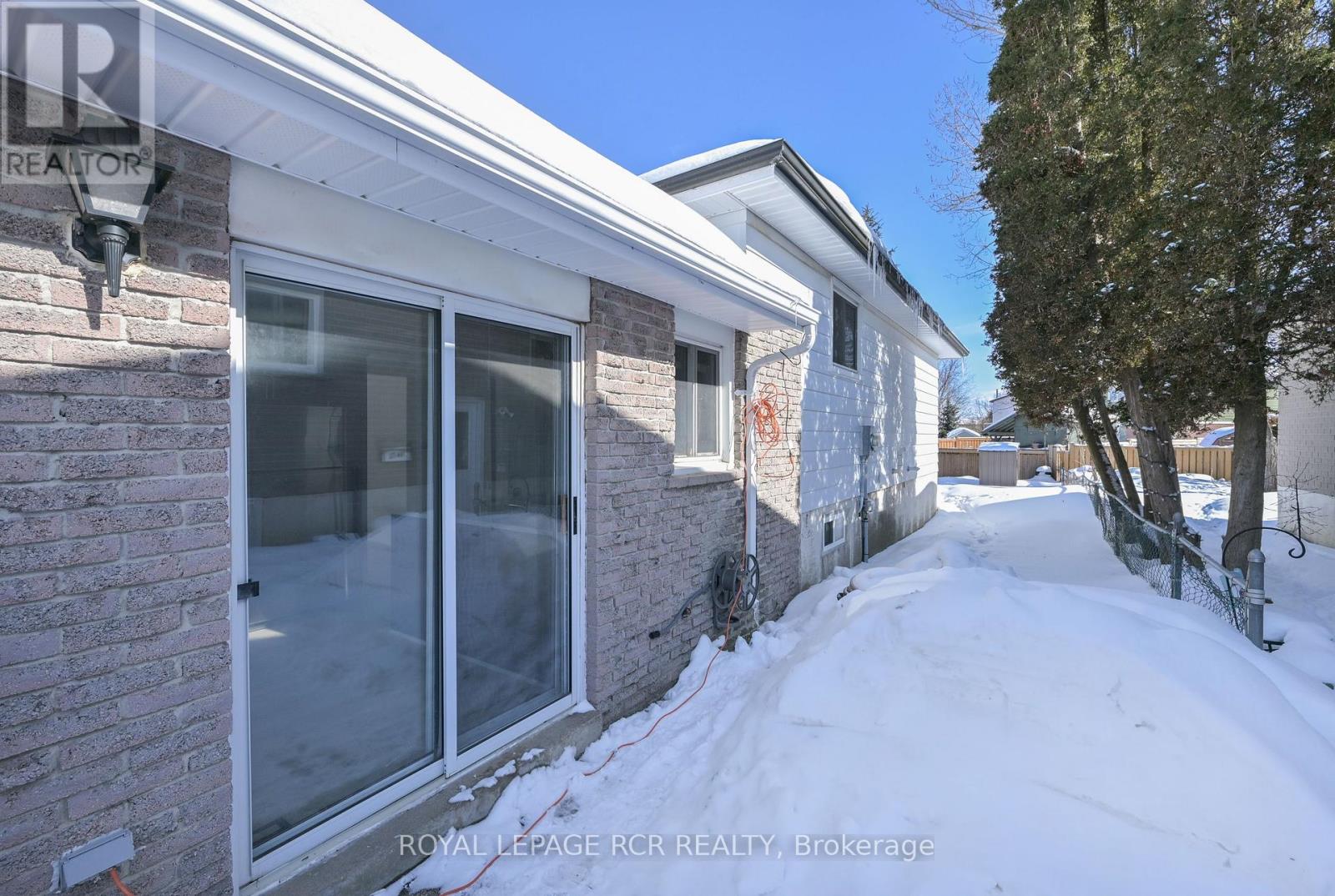 106 Burbank Crescent, Orangeville, Ontario  L9W 3E7 - Photo 25 - W12834468