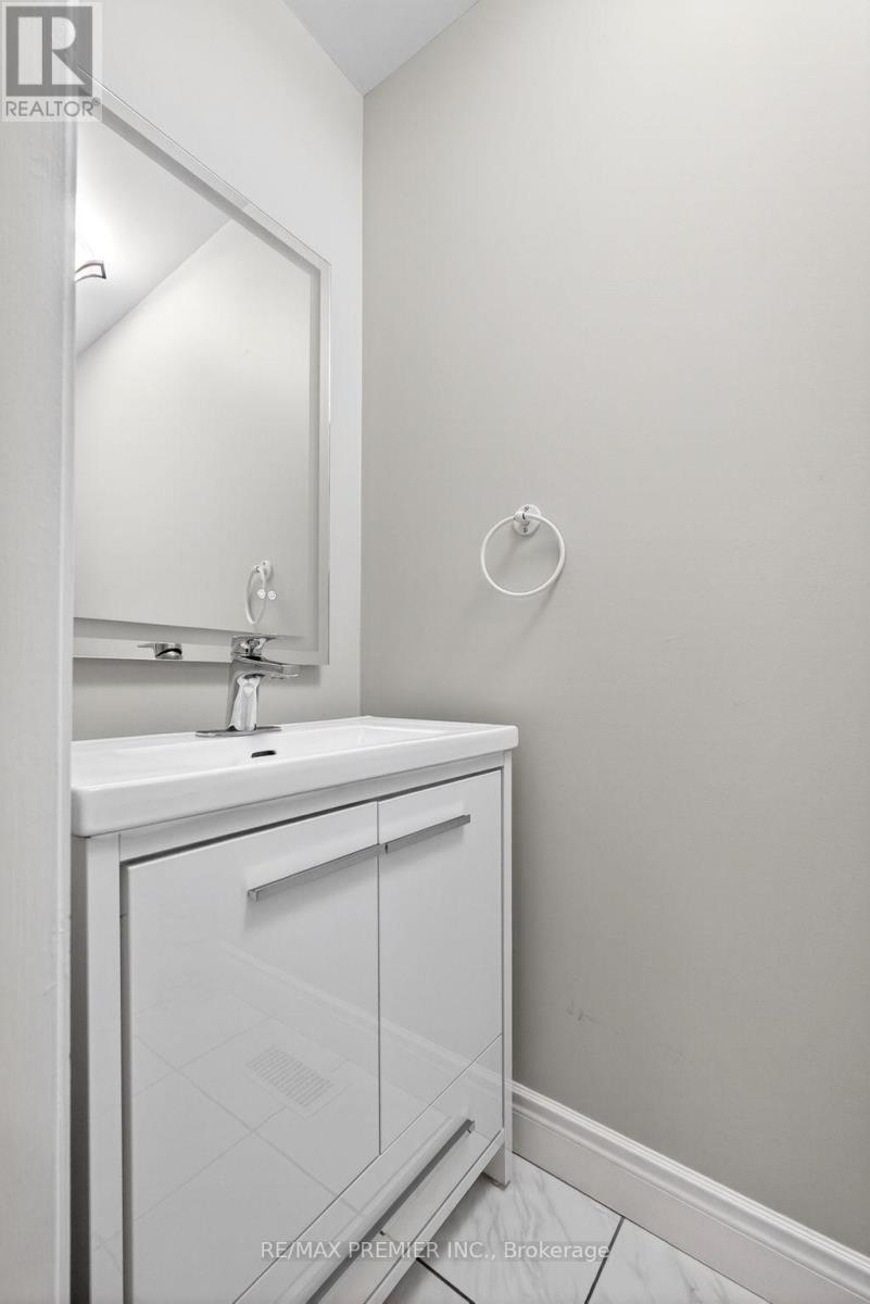 12 Bayview Street, Brampton, Ontario  L6X 4P1 - Photo 39 - W12834486