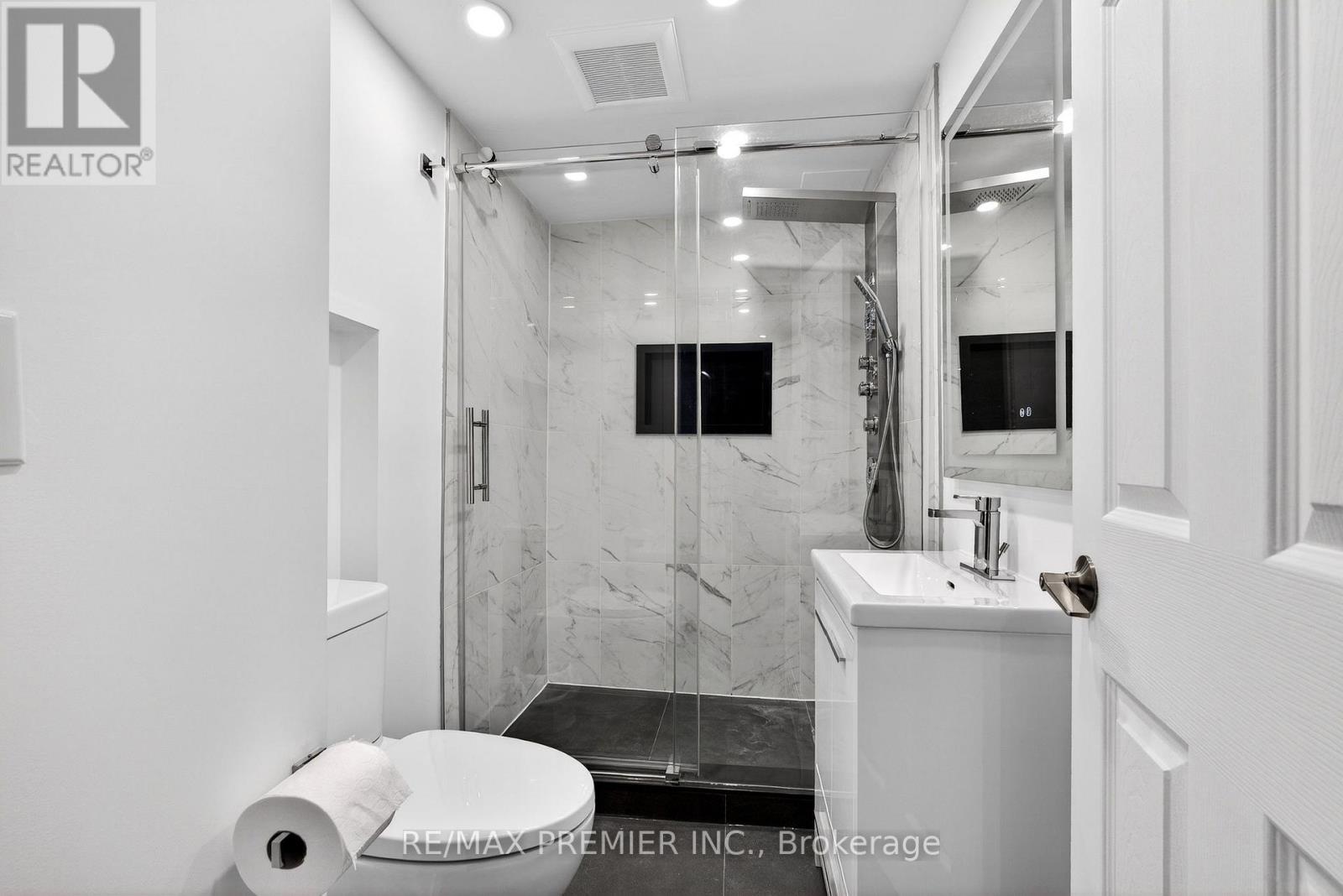 12 Bayview Street, Brampton, Ontario  L6X 4P1 - Photo 47 - W12834486