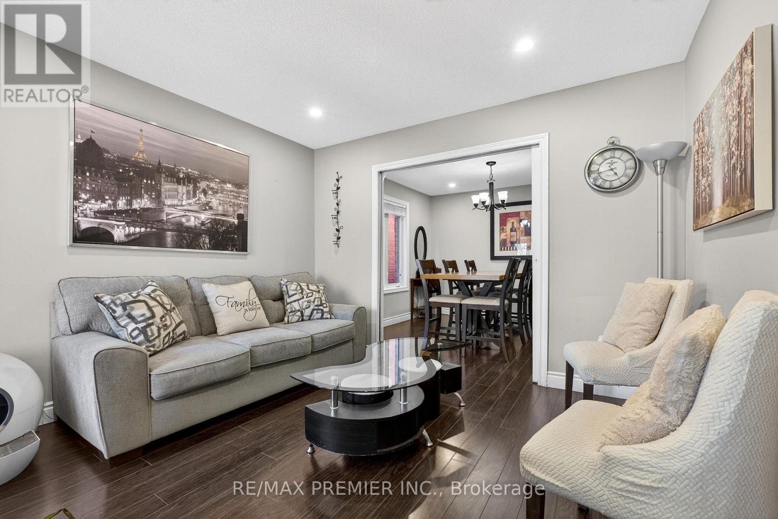 12 Bayview Street, Brampton, Ontario  L6X 4P1 - Photo 9 - W12834486