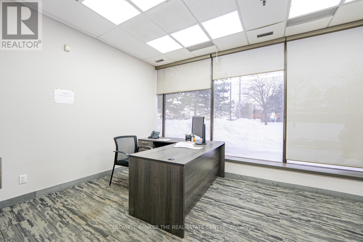 6015 Kestrel Road, Mississauga, Ontario  L5T 1S8 - Photo 17 - W12834502