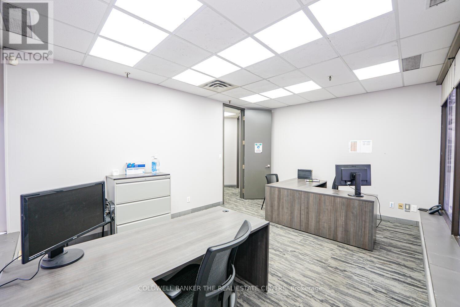 6015 Kestrel Road, Mississauga, Ontario  L5T 1S8 - Photo 22 - W12834502