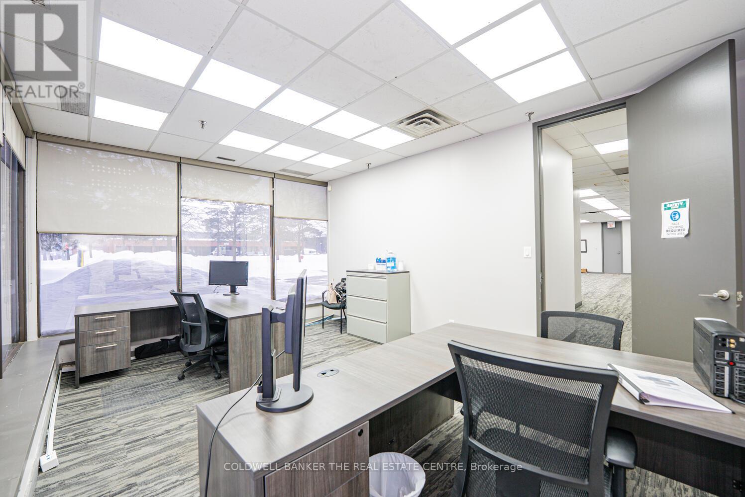 6015 Kestrel Road, Mississauga, Ontario  L5T 1S8 - Photo 23 - W12834502