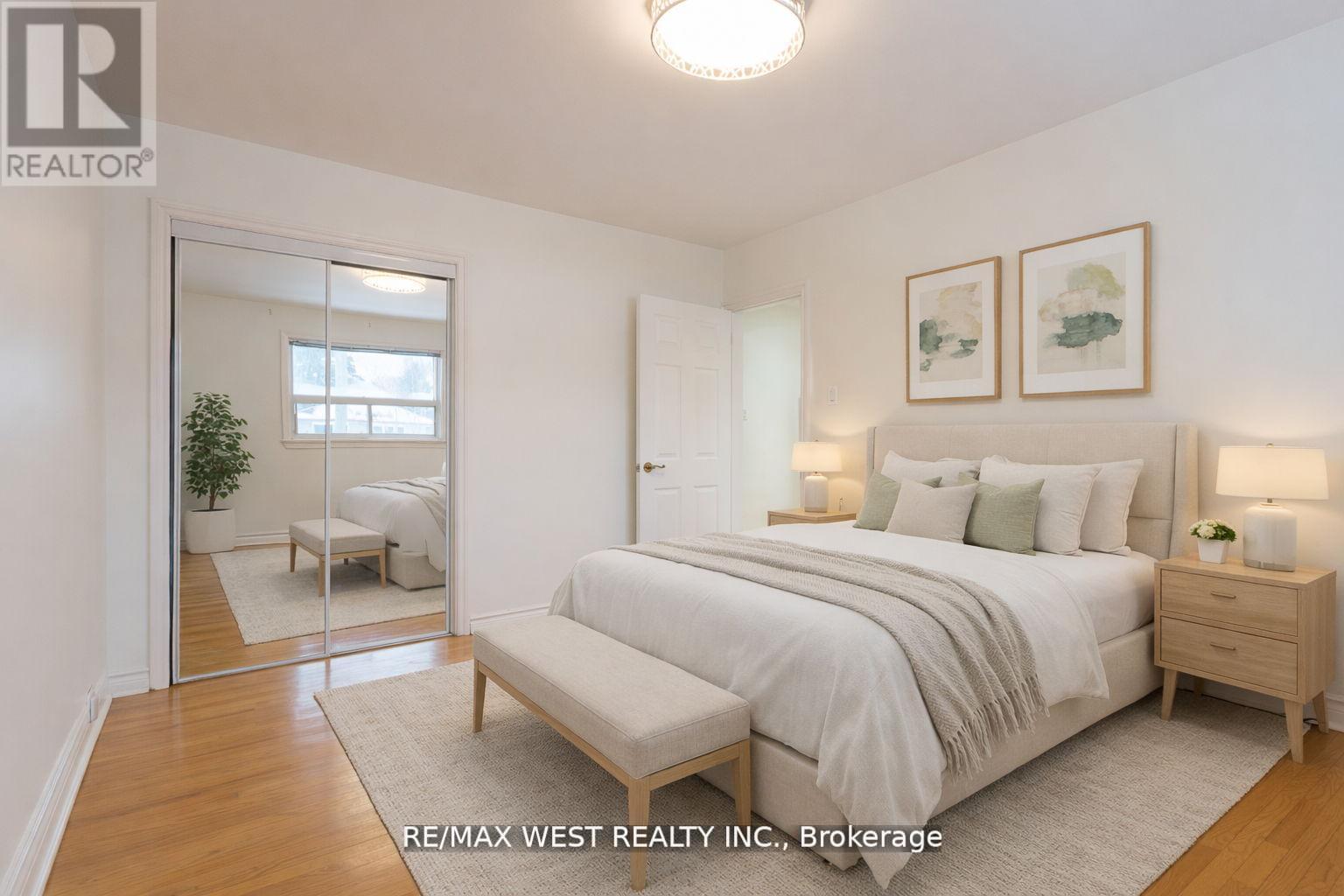 Main - 28 Paragon Road, Toronto, Ontario  M9R 1J5 - Photo 13 - W12834530