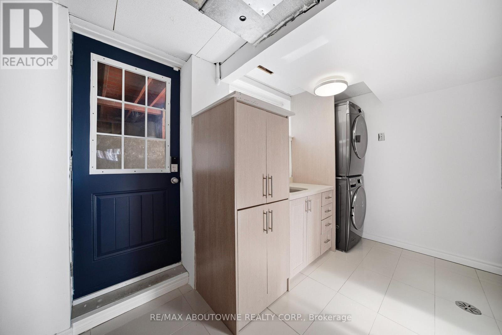 1238 Bray Court, Mississauga, Ontario  L5J 3S5 - Photo 31 - W12834550