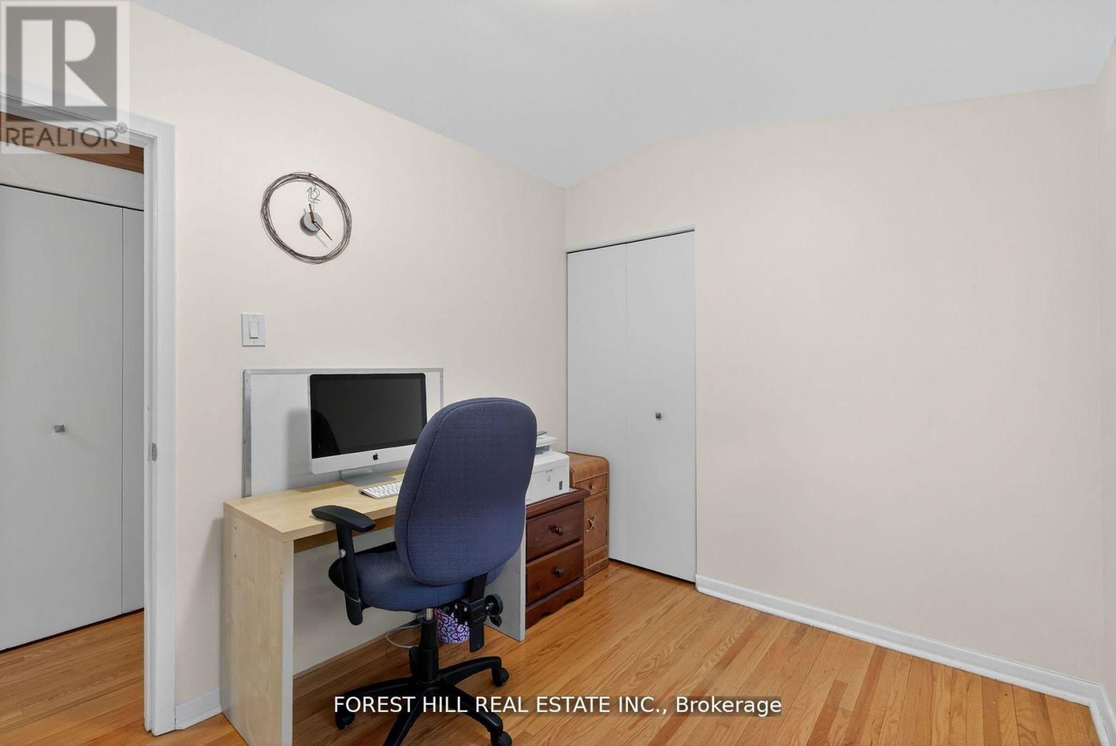 130 Verobeach Boulevard, Toronto, Ontario  M9M 1R1 - Photo 12 - W12834566