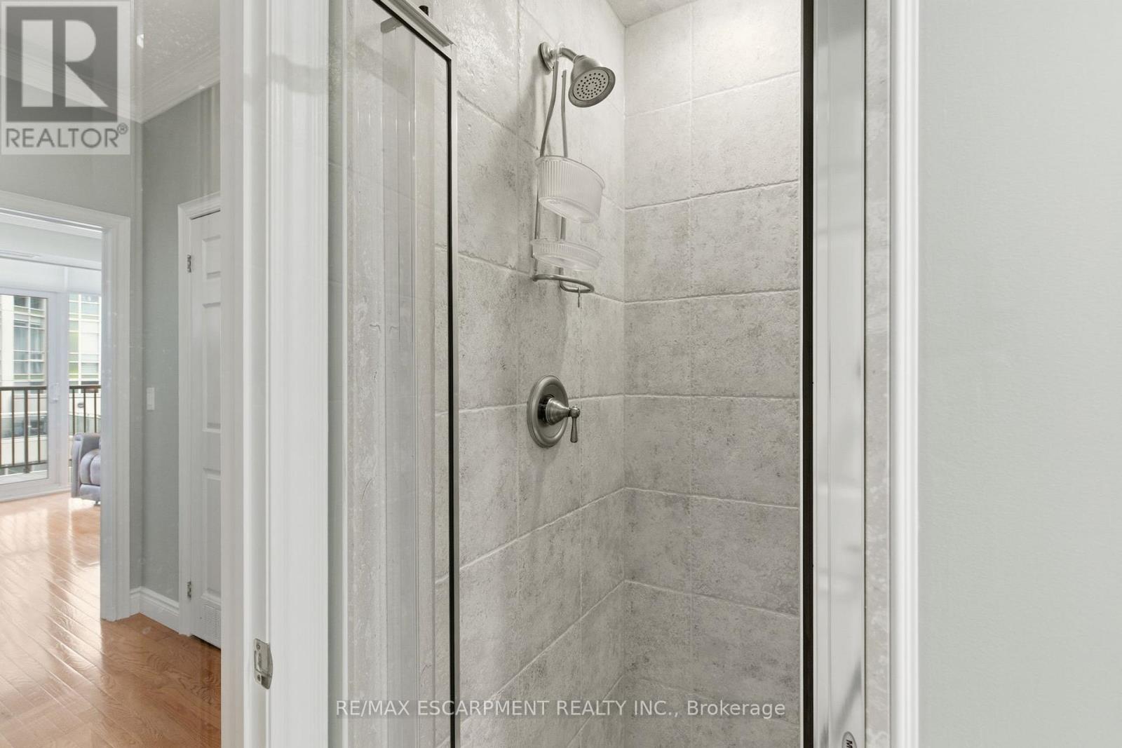 512 - 399 Elizabeth Street, Burlington, Ontario  L7R 0A4 - Photo 40 - W12834582