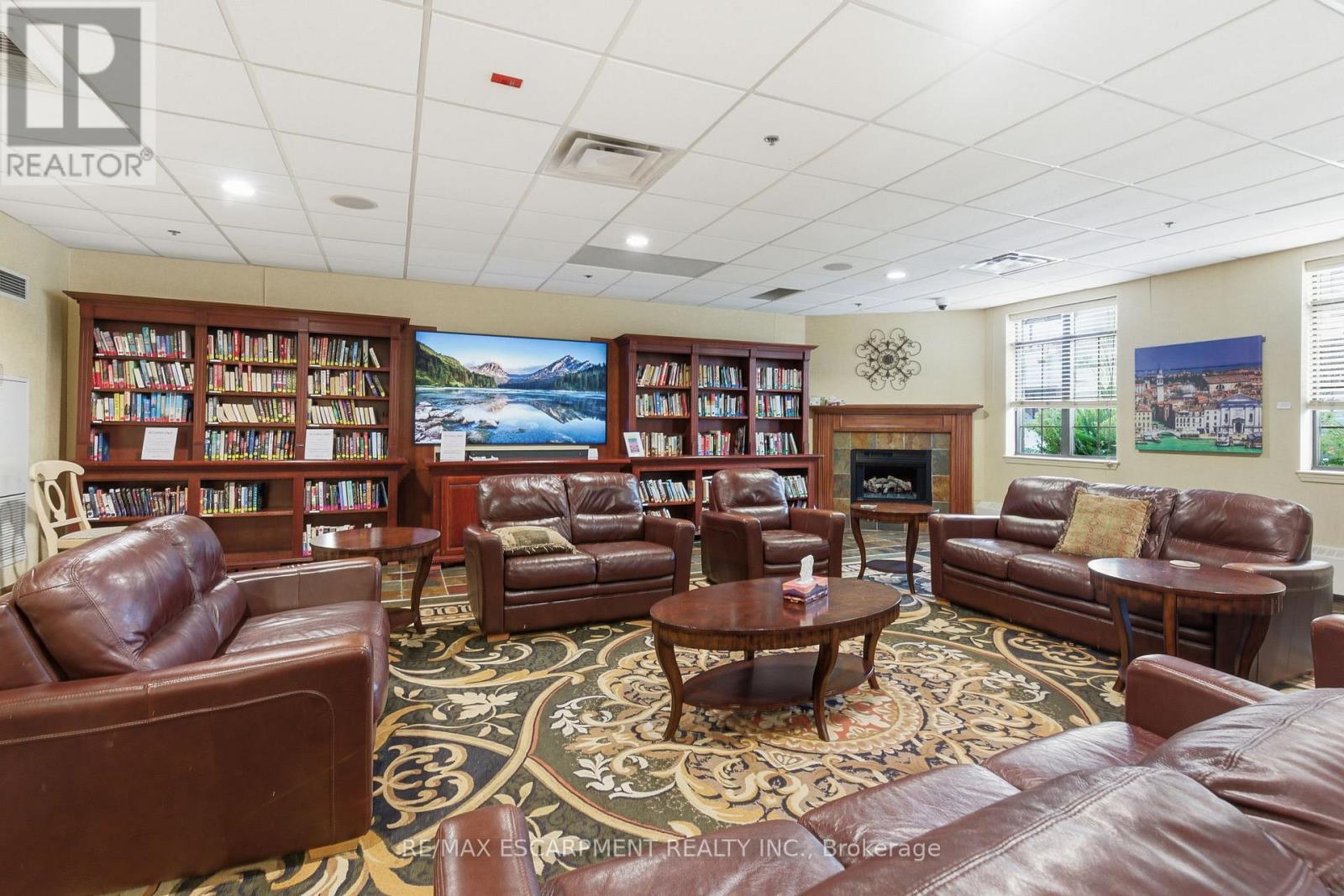 512 - 399 Elizabeth Street, Burlington, Ontario  L7R 0A4 - Photo 41 - W12834582