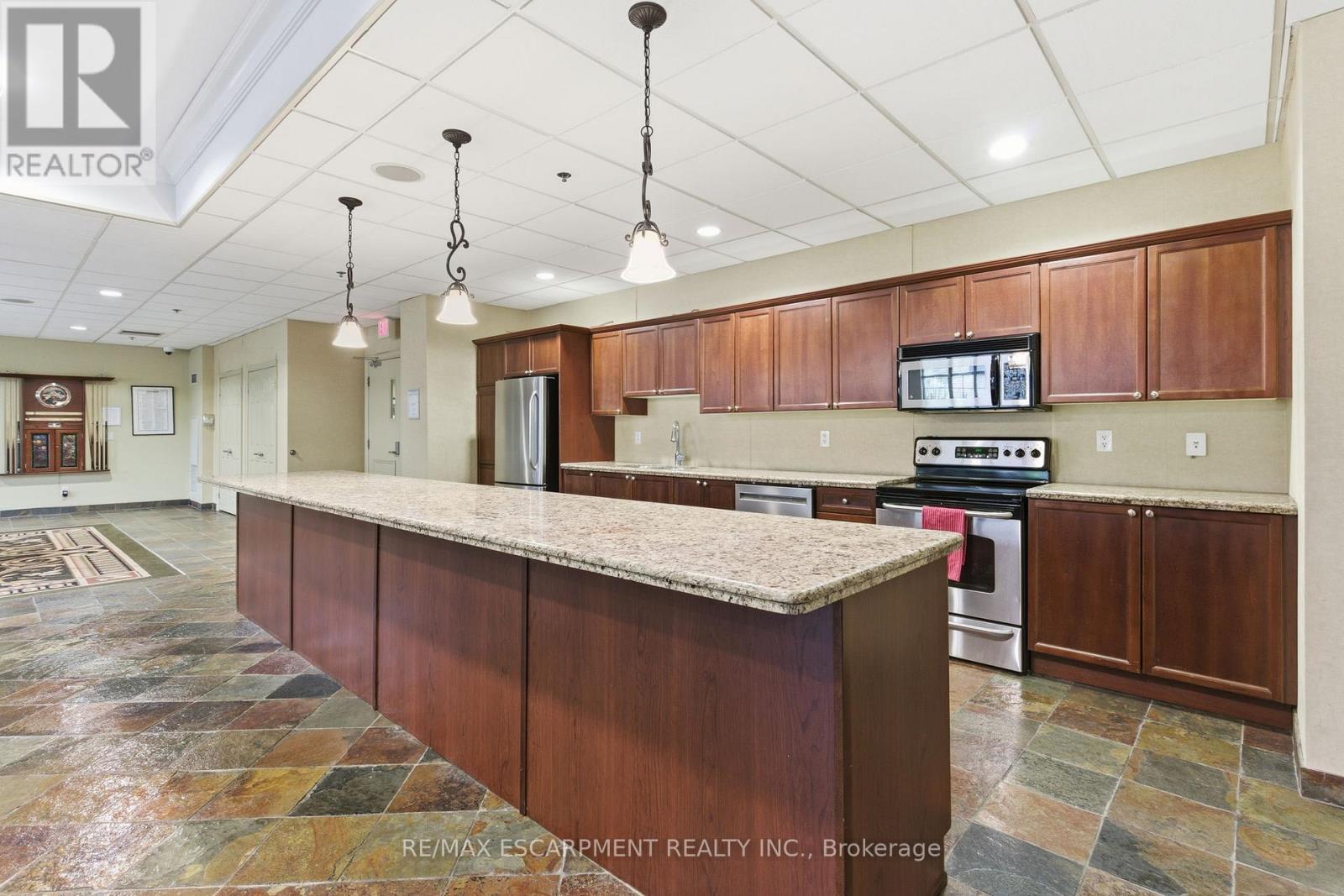 512 - 399 Elizabeth Street, Burlington, Ontario  L7R 0A4 - Photo 43 - W12834582