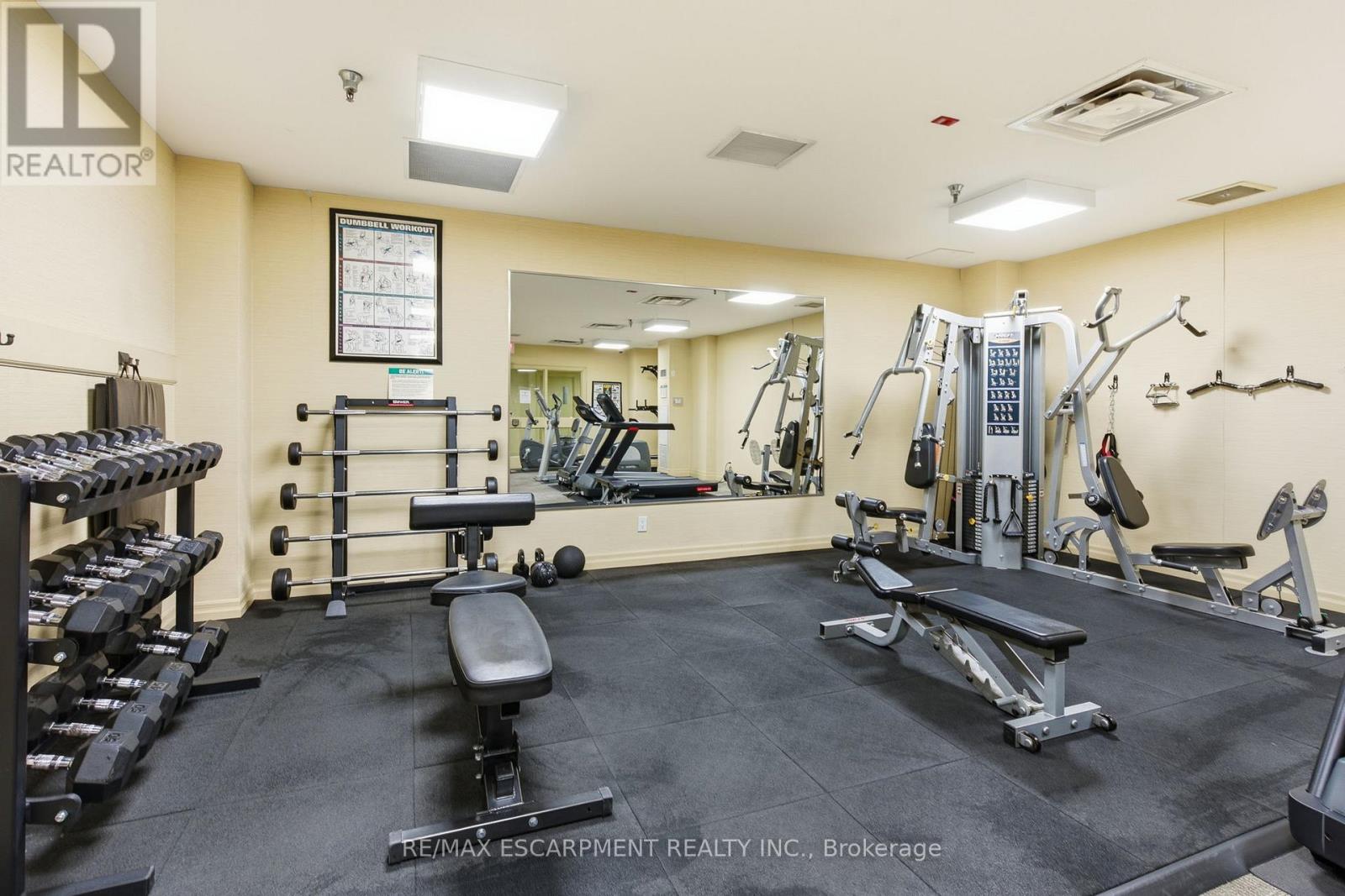 512 - 399 Elizabeth Street, Burlington, Ontario  L7R 0A4 - Photo 45 - W12834582