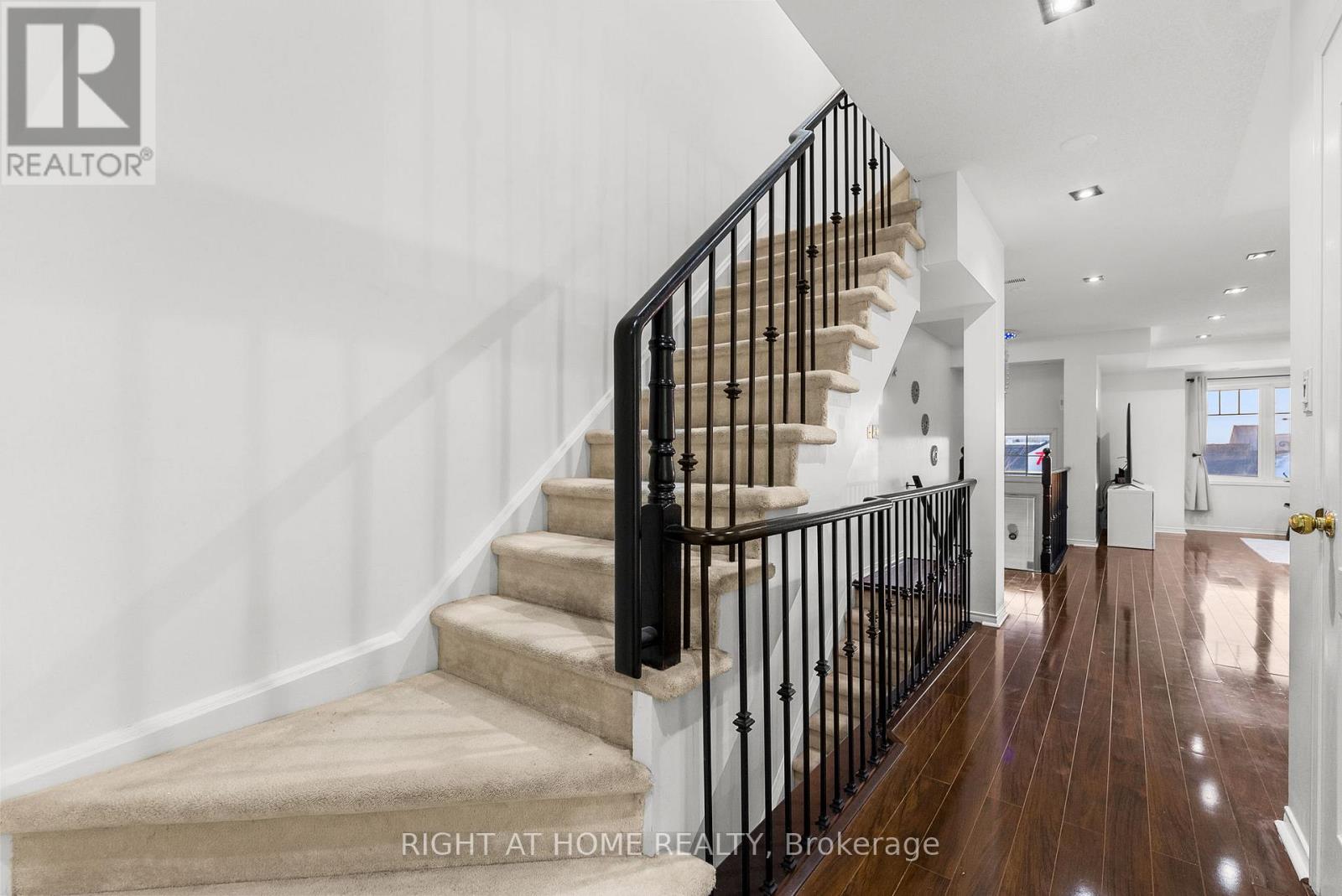 12 - 5725 Tenth Line W, Mississauga, Ontario  L5M 0P7 - Photo 23 - W12834614