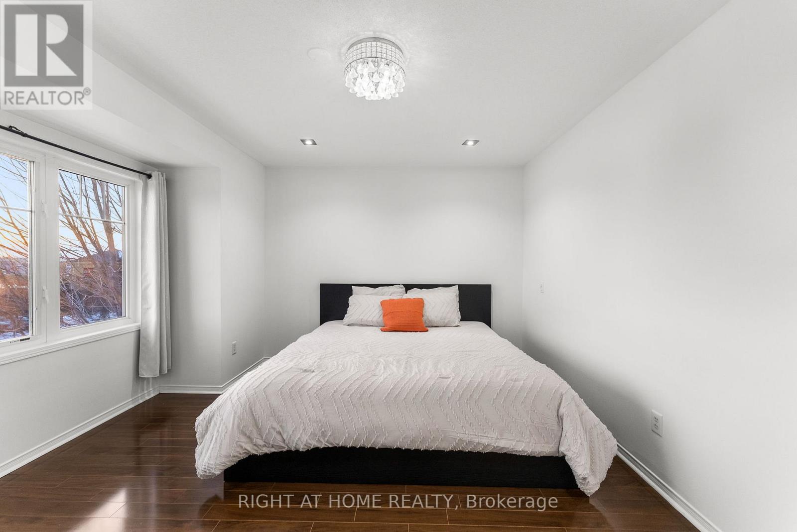 12 - 5725 Tenth Line W, Mississauga, Ontario  L5M 0P7 - Photo 25 - W12834614