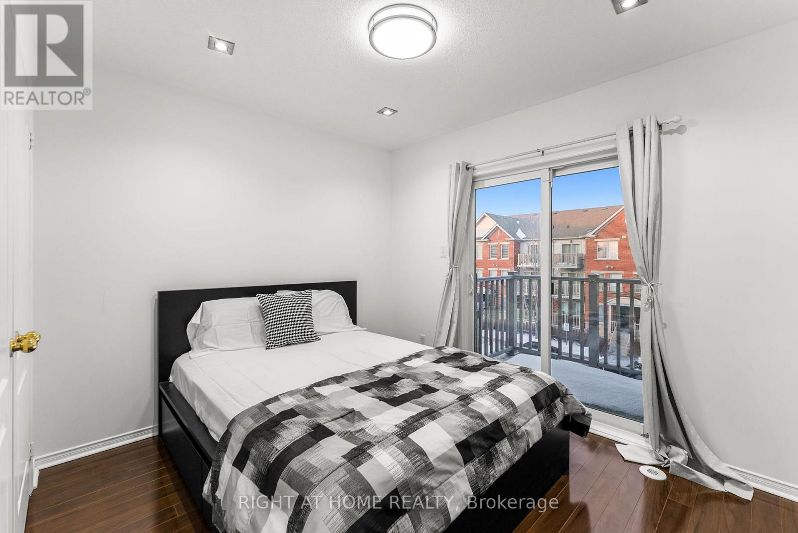 12 - 5725 Tenth Line W, Mississauga, Ontario  L5M 0P7 - Photo 28 - W12834614