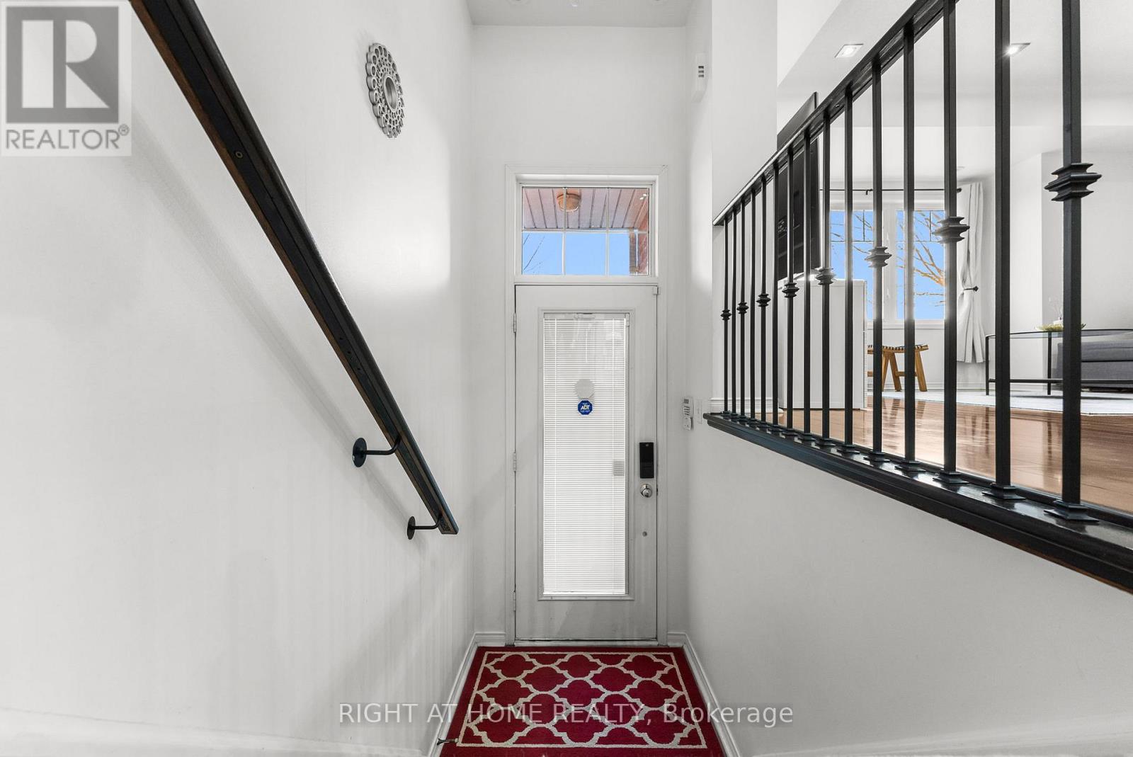12 - 5725 Tenth Line W, Mississauga, Ontario  L5M 0P7 - Photo 6 - W12834614