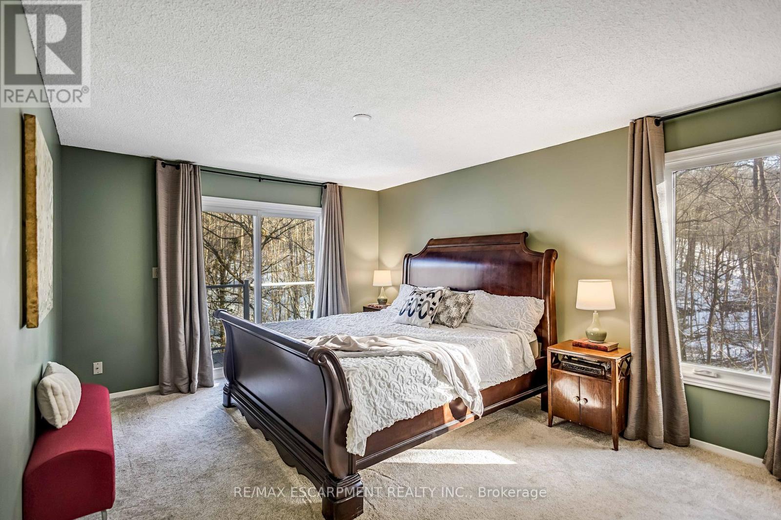 59 Park Road S, Grimsby, Ontario  L3M 4E7 - Photo 17 - X12834532