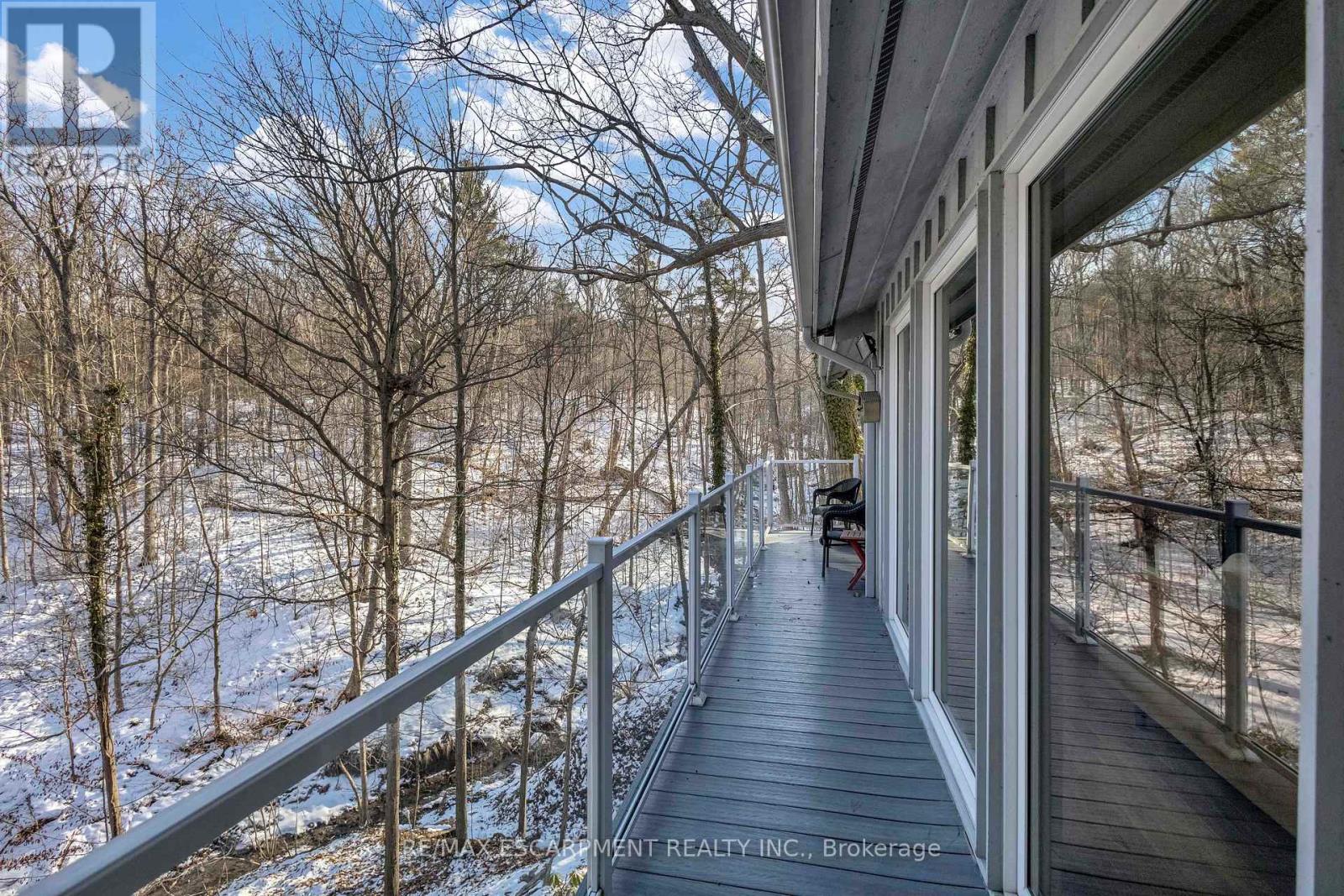 59 Park Road S, Grimsby, Ontario  L3M 4E7 - Photo 36 - X12834532